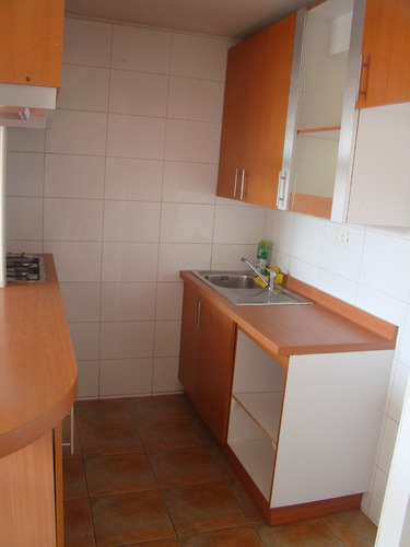 Se Vende Depto 2 Dormitorios 2 Baños Carmen 566