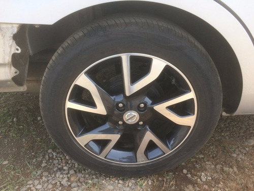 Imagem 8 de 11 de Sucata Nissan Versa 2017 1.6 Cvt Automatico - Rs Auto Peças