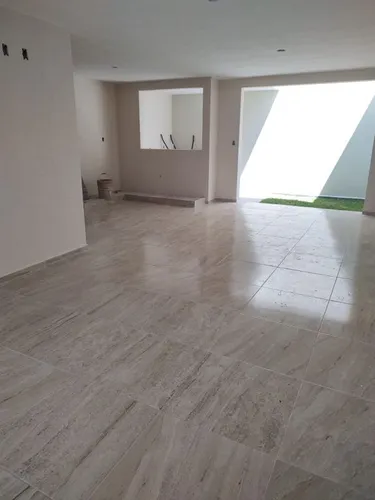 Venta De Casa En Hacienda Corralejo (v)