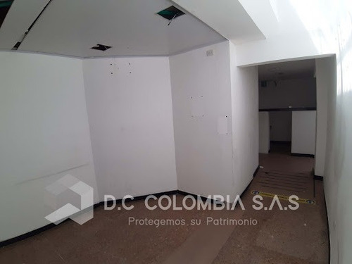 Imagen 8 de 25 de Locales En Arriendo Ciudad Salitre 815-666