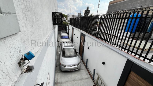 Casa En Venta En Campo Claro 3 Niveles Caracas Angela Tochon