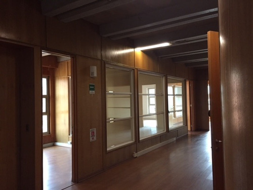 Imagen 5 de 27 de Oficina 144 M2 Terminaciones En Madera 4 Privados