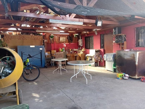 Casa En Venta De 7 Dorm. En Rancagua