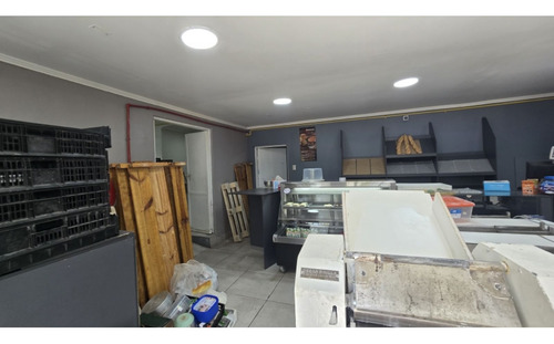 Local Comercial, Excelente Ubicación: Panadería, Minimarket,