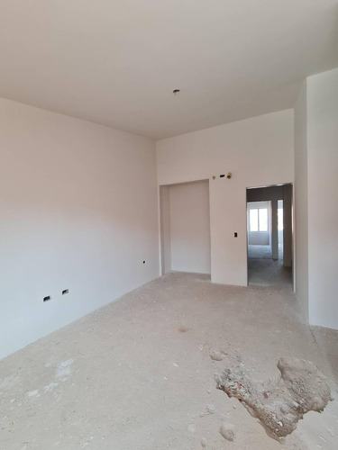 Imagen 9 de 12 de Venta Townhouse Valles De Camoruco Carmen Gonzalez