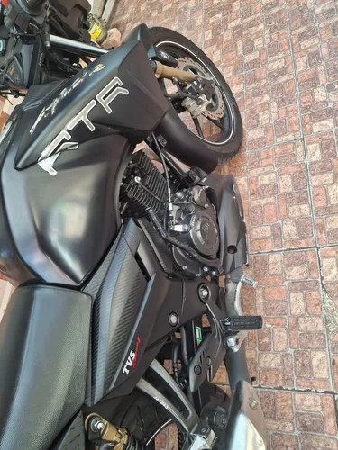 Tvs Apache 180