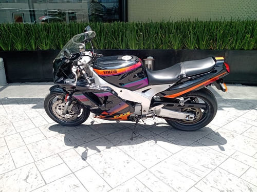Imagen 3 de 13 de Motocicleta Yamaha Genesis Frz 1000cc 1994 Negra