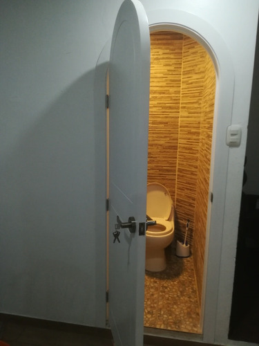 Puerta Contraplacada Y Madera