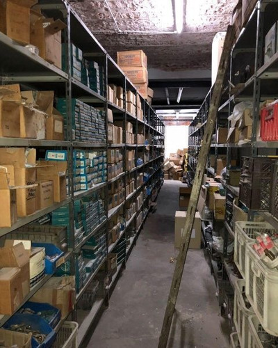 Local Con Deposito Lote Propio| Caracas Al 2300
