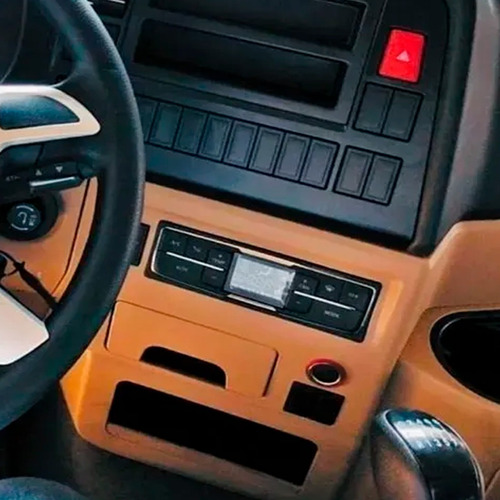 Imagen 3 de 8 de Camión Con Caja Seca 7mts Howo 240hp 12t 4x2 Mod.2022