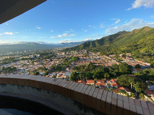 Imagen 28 de 28 de Adriana Castellanos Ofrece Espectacular Penthouse En Venta En La Trigaleña Cod. 166138