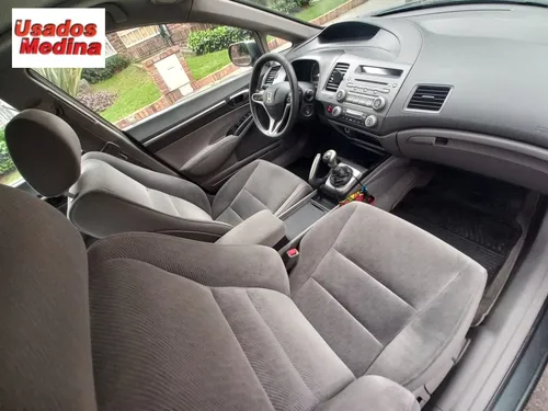 Honda Civic 1.8 Ex 4 p