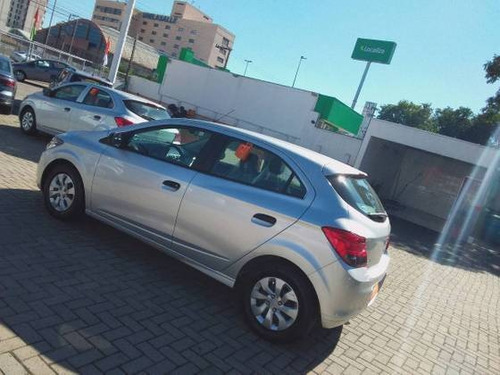 Imagem 6 de 9 de Chevrolet Onix 1.0 Mpfi Joy 8v Flex 4p Manual