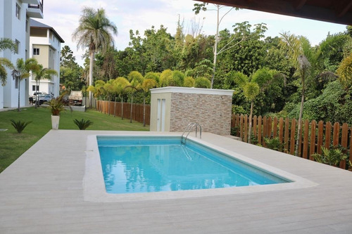 Lindo Apartamento En Venta Amueblado Primer Nivel En Residencial Privado, Jarabacoa