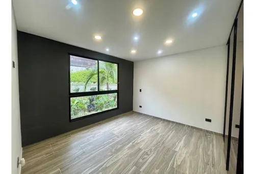 Vendemos Casa En Rionegro - Llanogrande Sector Tablazo