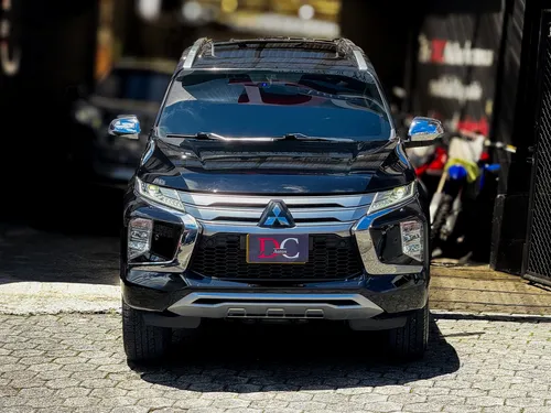 Mitsubishi Montero 2.5 215 hp Takai
