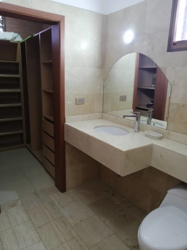 Imagen 6 de 14 de Casa Tres Niv 553m2 El Retiro San Antonio
