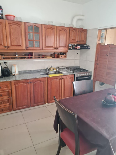 Imagen 3 de 14 de Duplex En Venta, Cuatro Ambientes.