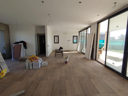 Imagen 11 de 20 de Venta Casa Harás Santa María Al Golf
