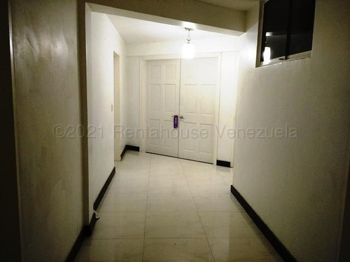 Imagen 18 de 30 de Casa En Venta Castillejo Mls #22-18431 Sonia León 0412-710.58.02