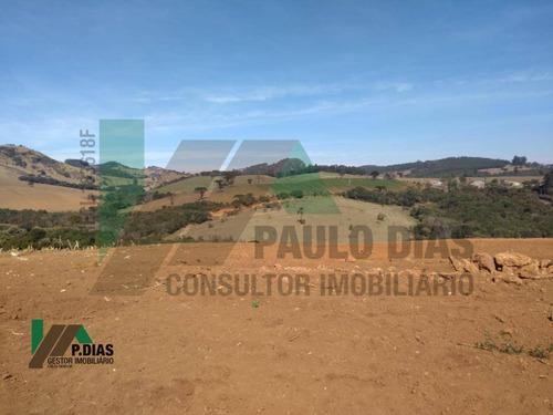 Imagem 16 de 18 de Linda Chácara Em Pedra Bela, Ideal Para Quem Busca Tranqüilidade E Segurança No Circuito Das Águas - Ch0276