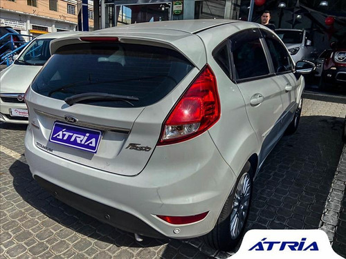 Imagem 4 de 14 de Ford Fiesta 1.6 Titanium Hatch 16v