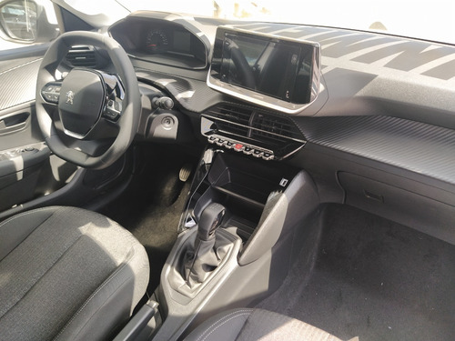 Imagen 6 de 15 de Peugeot 208 1.6 Like Pack
