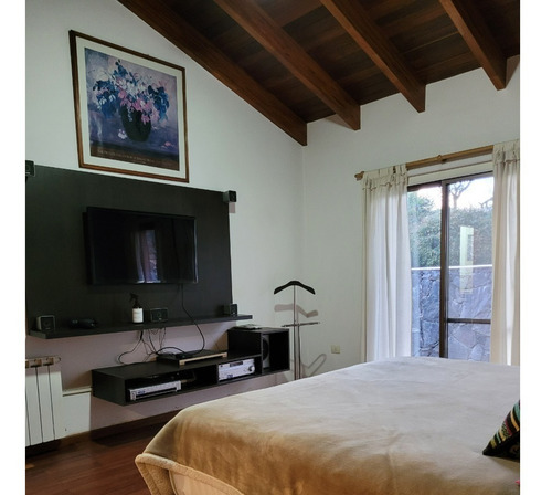 Excelente Casa En Country La Serena, Mendiolaza. En Una Planta.