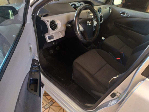Imagem 9 de 14 de Toyota Etios Xls 1.5 16v Flex