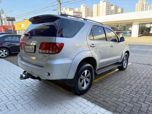 Toyota Hilux SW4 3.0 SRV 4X4 16V TURBO INTERCOOLER DIESEL 4P AUTOMÁTICO