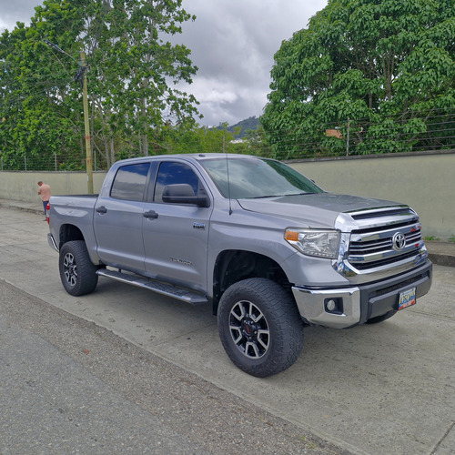 Toyota Tundra 4x4