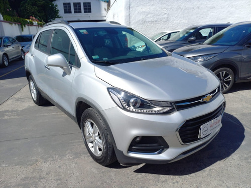 Imagen 3 de 15 de Chevrolet Tracker Premier