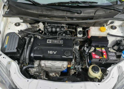 Imagen 10 de 10 de Chevrolet Aveo 2017 1.6 Ls Aa Radio Airbag Facelift Mt