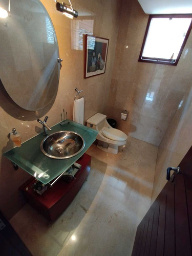 Venta De Casa Quinta En Santa Sofia