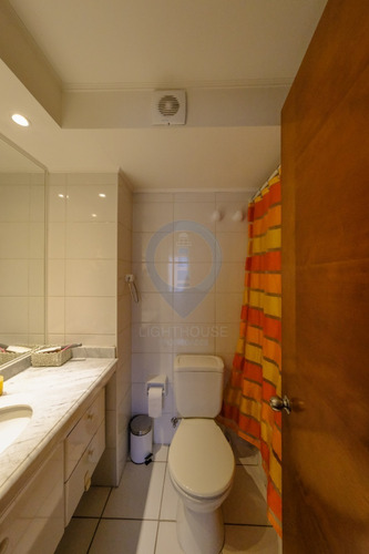 Vende Departamento, Mall Los Dominicos 4 Dormitorios, 3 Bañ