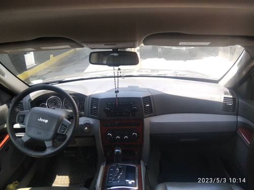 Imagen 8 de 10 de Jeep Grand Cherokee