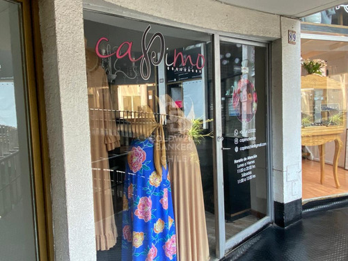 Local Comercial Arrendado En Plaza Lo Castillo