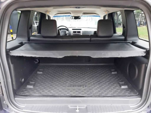Imagen 12 de 14 de Jeep Cherokee Limited 2009 4x4 Automático