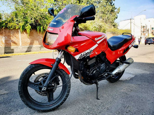 Kawasaki Ninja 500r