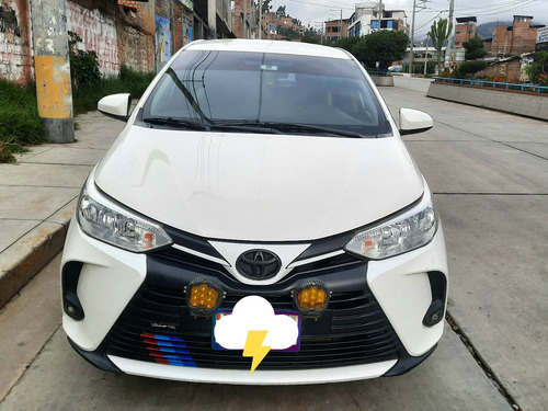 Toyota  Yaris