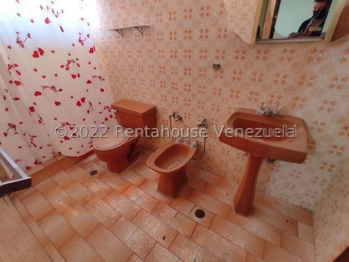 Apartamento Amplio En Calicanto Resd. Caroni. Ljsa 23-4948