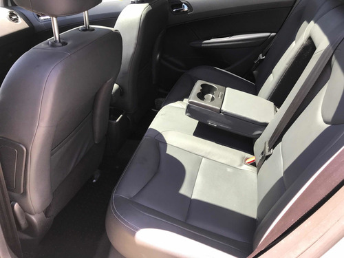 Imagen 10 de 15 de Peugeot 308 1.6 Feline Hdi 115cv - 2017