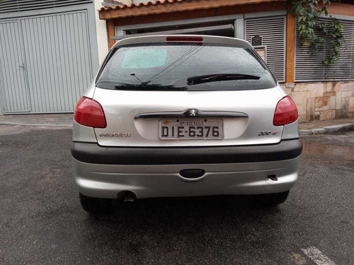Peugeot 206 2002 1.0 16v Selection 3p
