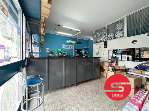 Local En Zona Comercial Calle San Martín Casas De Repuestos Automotor