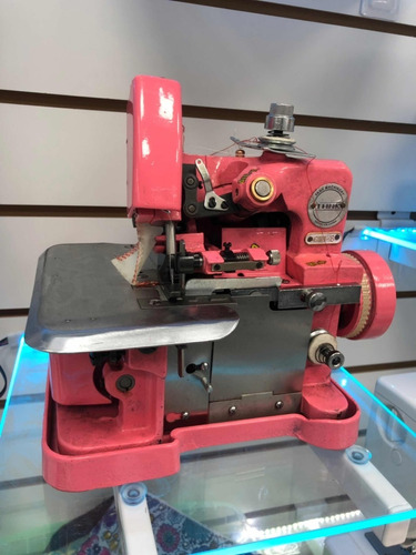 Overlock  3 Hilos  Gn1-6 Color  Rosa  + 3 Hilos Eao