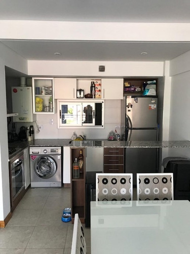 Imagen 3 de 8 de Departamento En Venta En Quilmes Centro