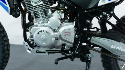 Imagen 6 de 24 de Motomel Xmm 250cc Moto Enduro Linea 2023 0km