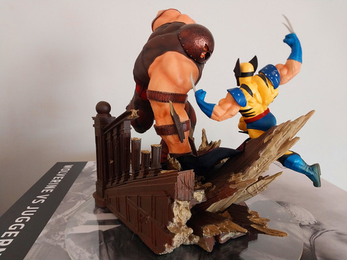 Figura De Acción Wolverine Vs Juggernaut De Iron Studios