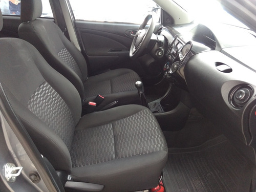 Toyota Etios 2016 1.3 16v X 5p