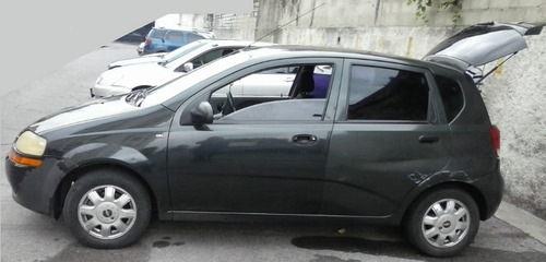 Imagen 3 de 9 de Chevrolet Aveo 5 Puertas!